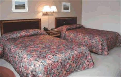 Western Inn Council Bluffs Εξωτερικό φωτογραφία